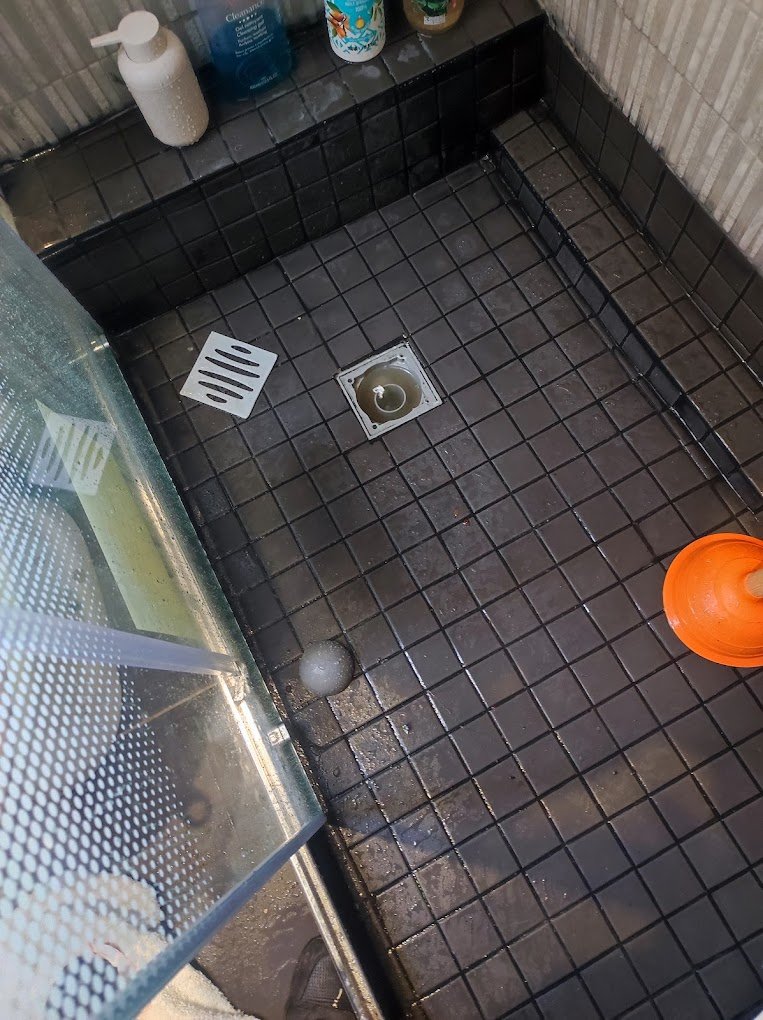 Avant/après Renovation salle de bain - Photo 2